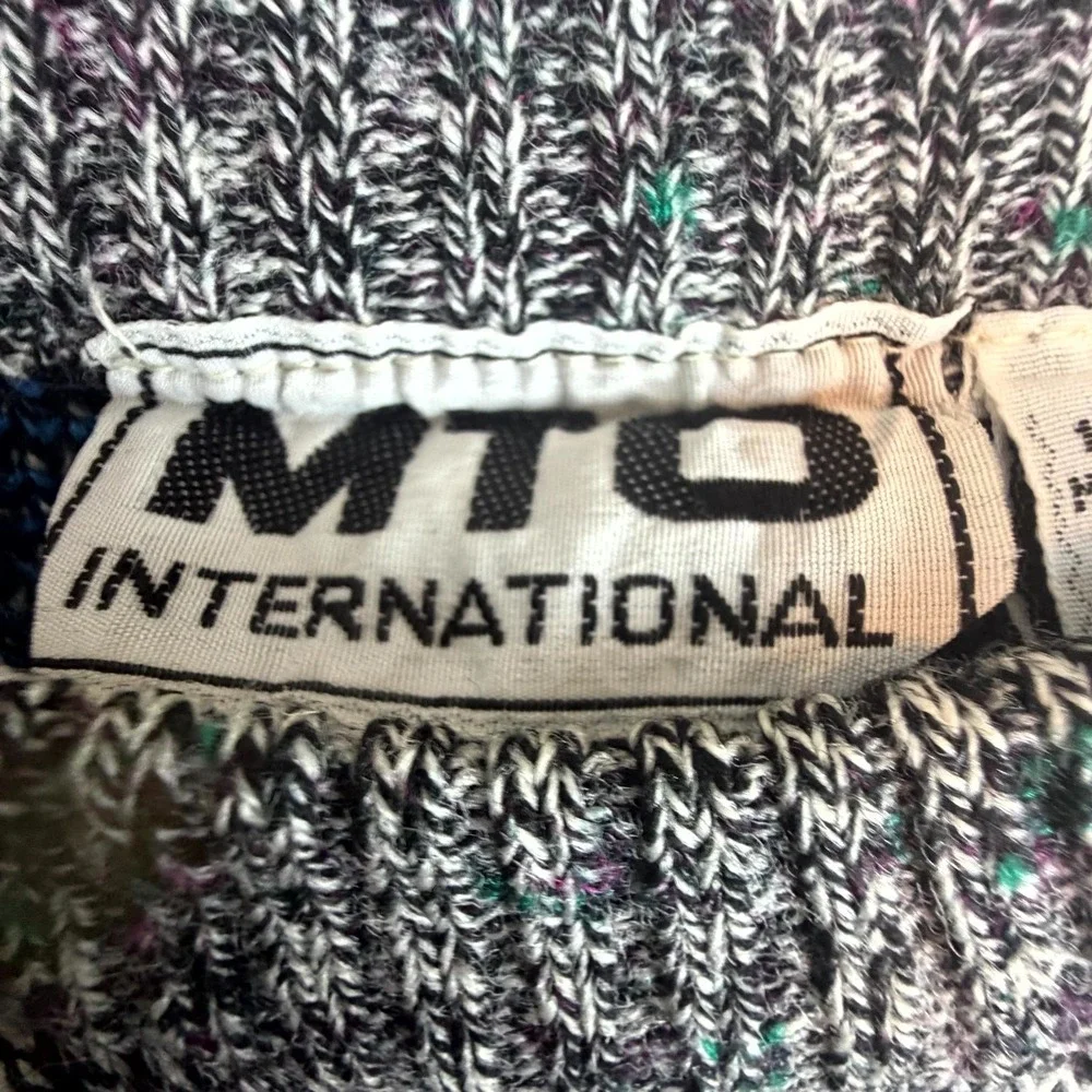 Vintage MTO International Sweater Mens Large Heather Gray Plaid 90s Urban Preppy